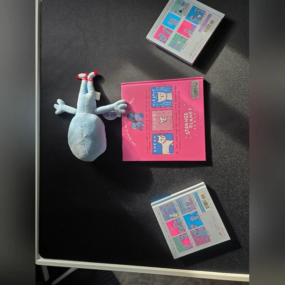 Nathan Pyle - Strange Planet Set - Picture 2 of 2